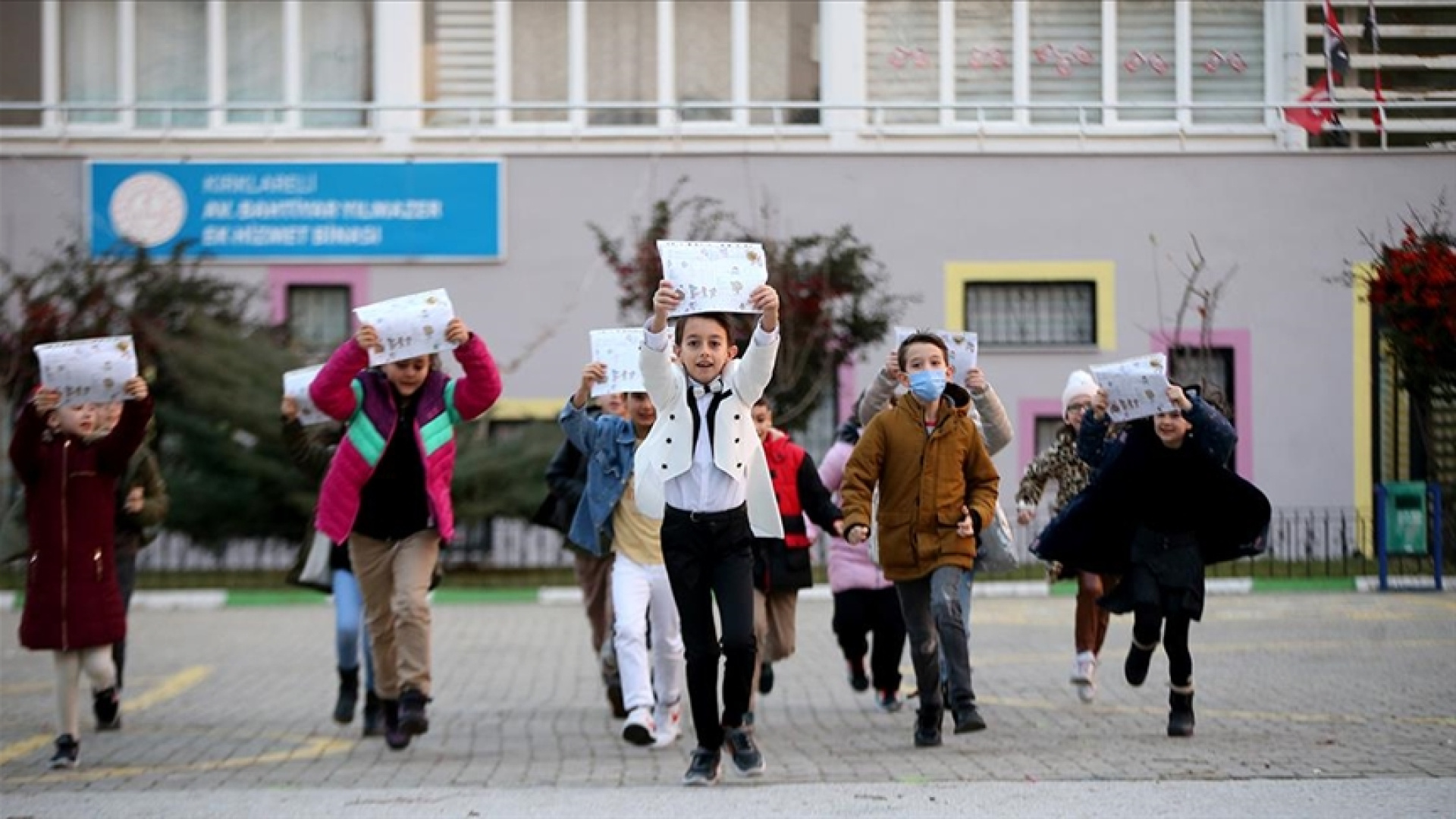 2026 İkinci Ara Tatil Tarihleri Belli Oldu: Ramazan Bayramı ile Birleşiyor