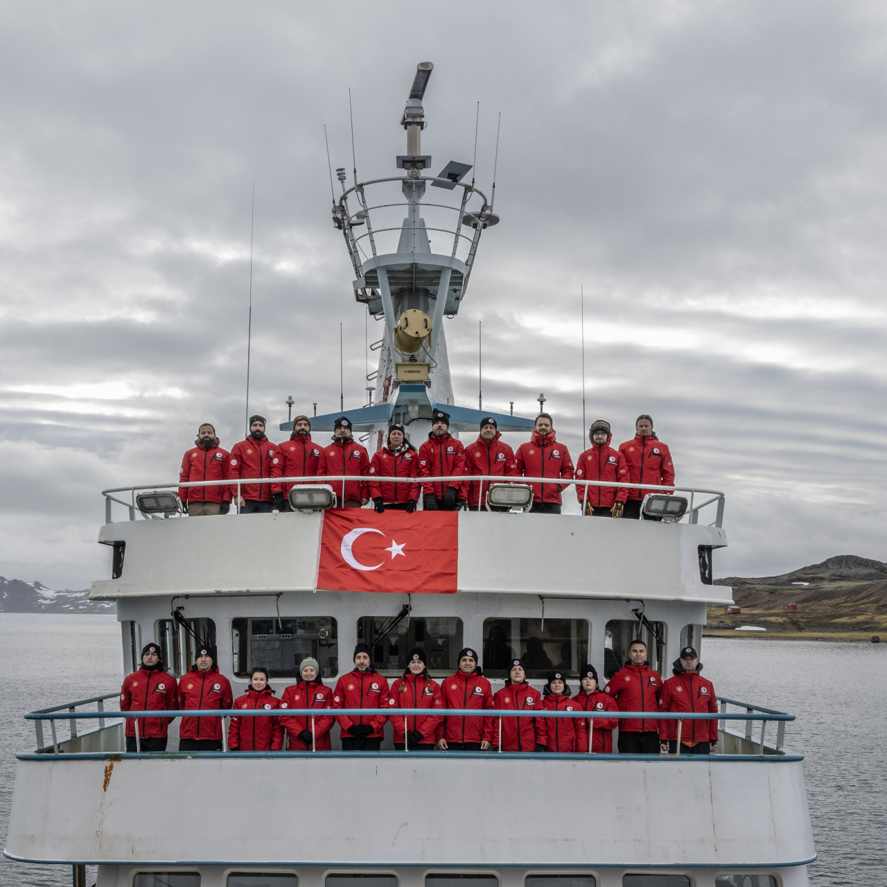 Türk bilim ekibi Beyaz Kıta’dan sefere başladı