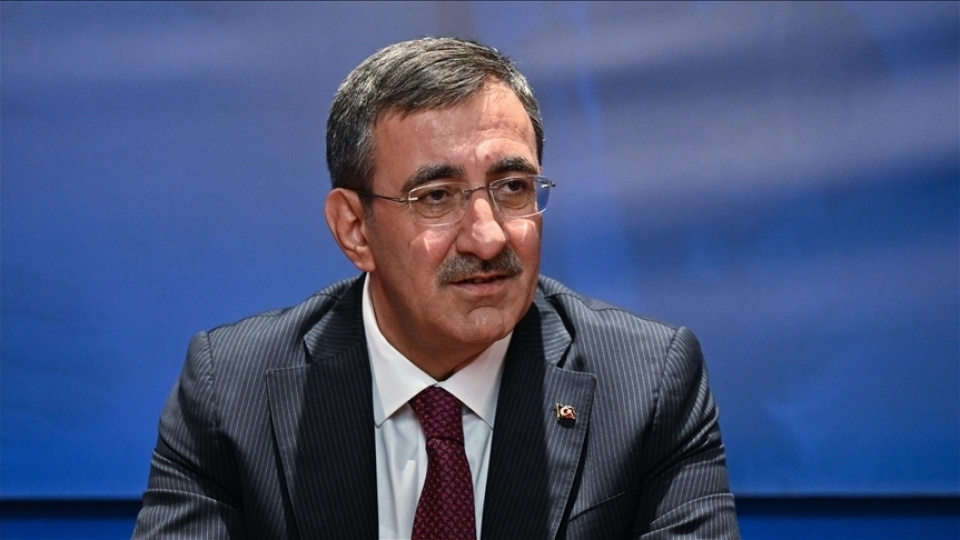 "Programımızın ana istikameti tek haneli enflasyon"