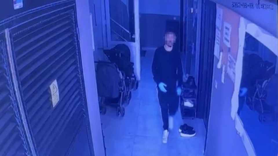 Hamile eşini bacaklarından vurdu!