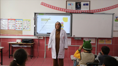 Kanser hastası öğretmen erken teşhisle sağlığına kavuştu