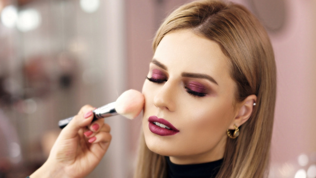 Makyaj yapmak günah mı?