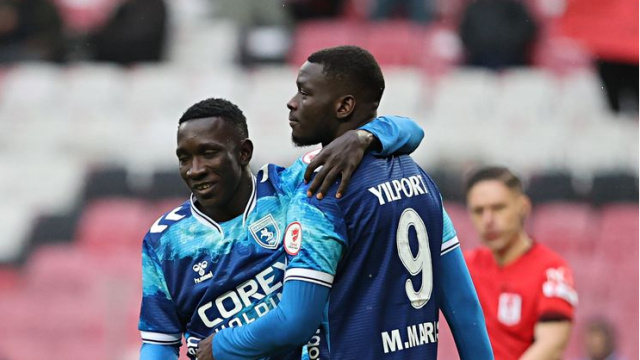 Samsunspor, kupada üçte üç yaptı!