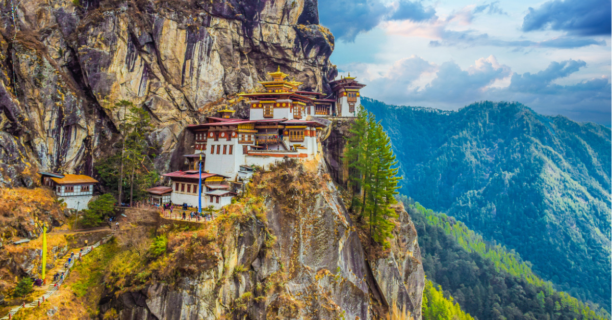 Tibet'ten Uçak Geçme Sorunu: Yüksek Rakım ve Güvenlik Öngörüler