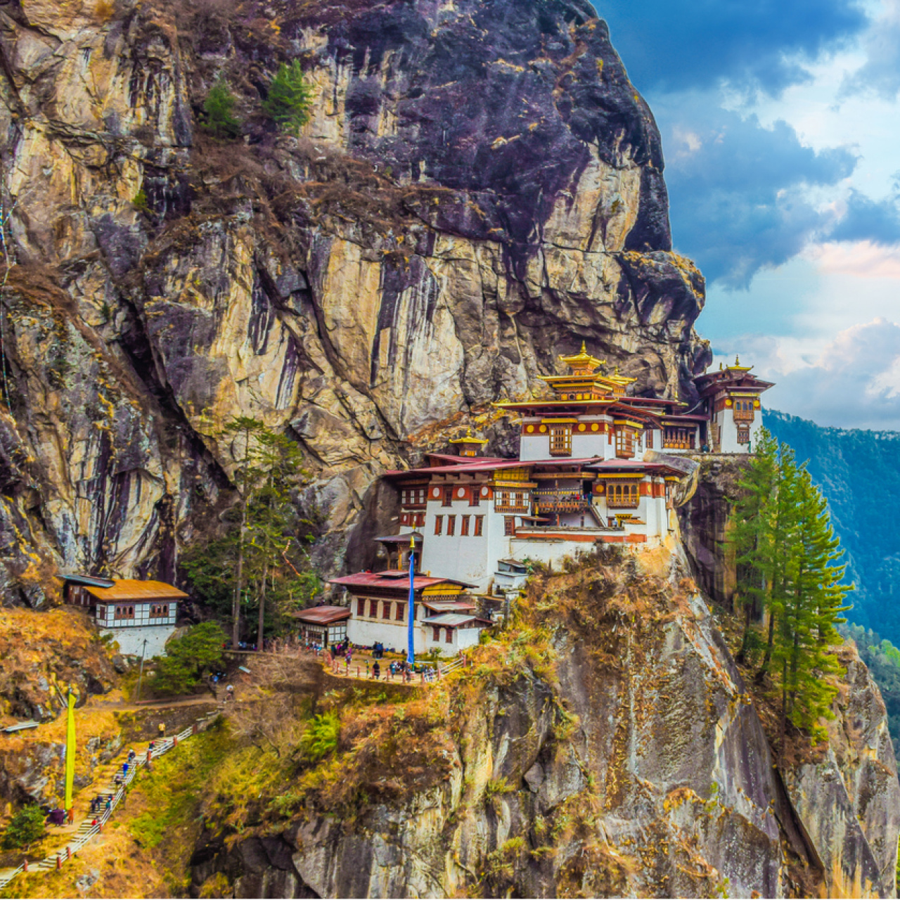 Neden Tibet'ten uçak geçmez?