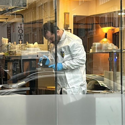 Yemek yerken vuruldu!