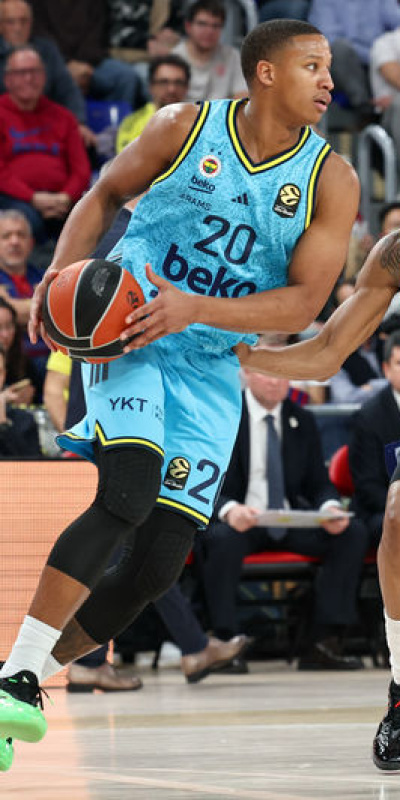 F.Bahçe, Barça'yı deplasmanda devirdi!