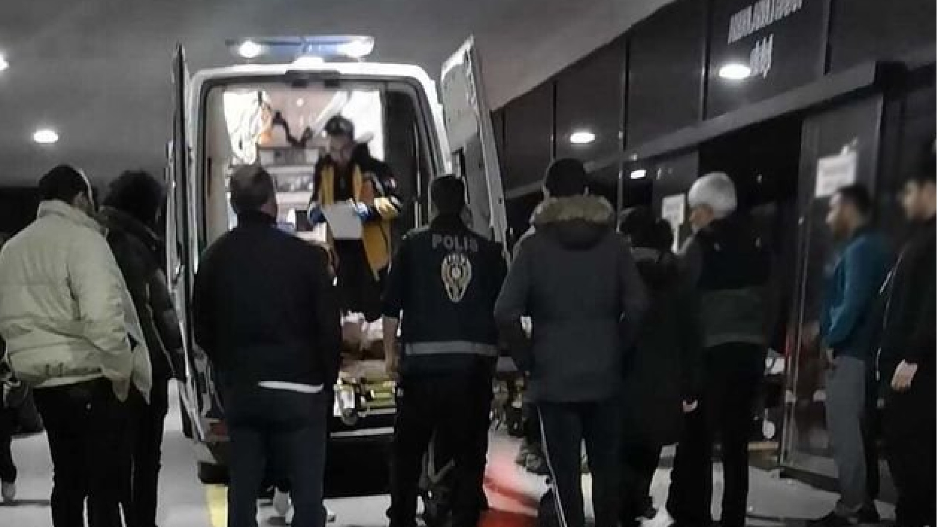 İzmir'de bekçilere ateş açıldı: 1 yaralı | Son dakika haberleri