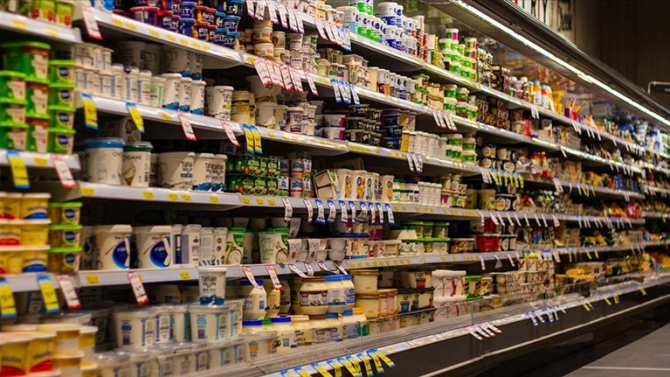 "Ultra işlenmiş gıdalar, sigara gibi ele alınmalı"