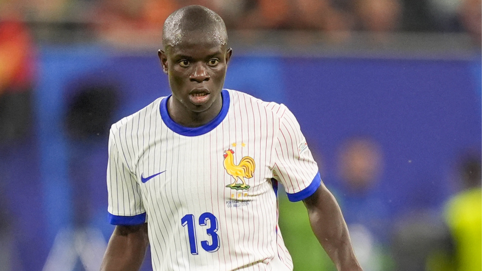 N'Golo Kante İstanbul'a geliyor!