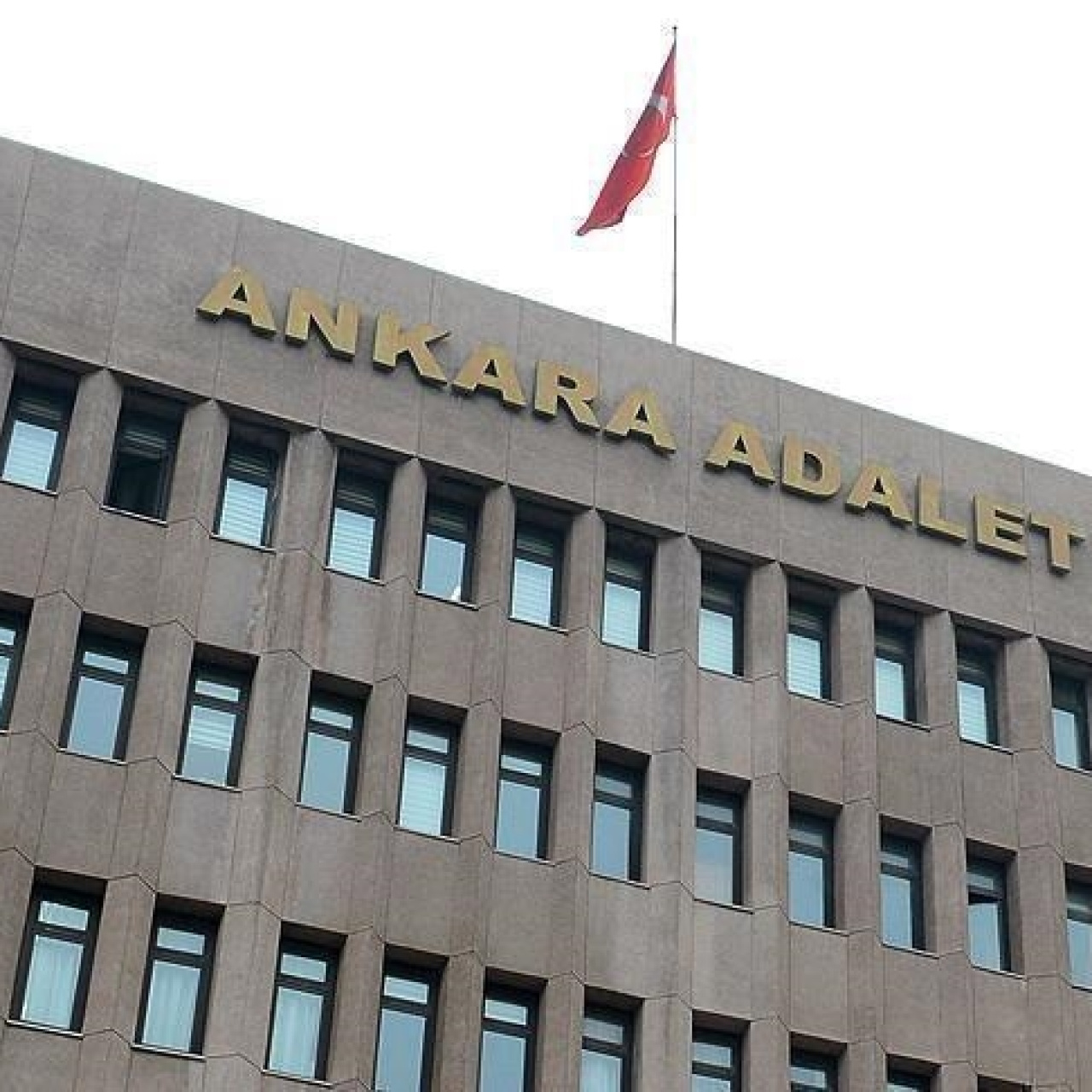 Başsavcılıktan dolandırıcılık uyarısı: Hesabını kullandıran da şüpheli