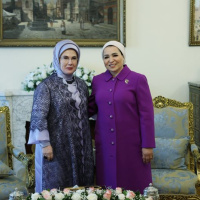 Nil'in ışığında kurulan köprüler