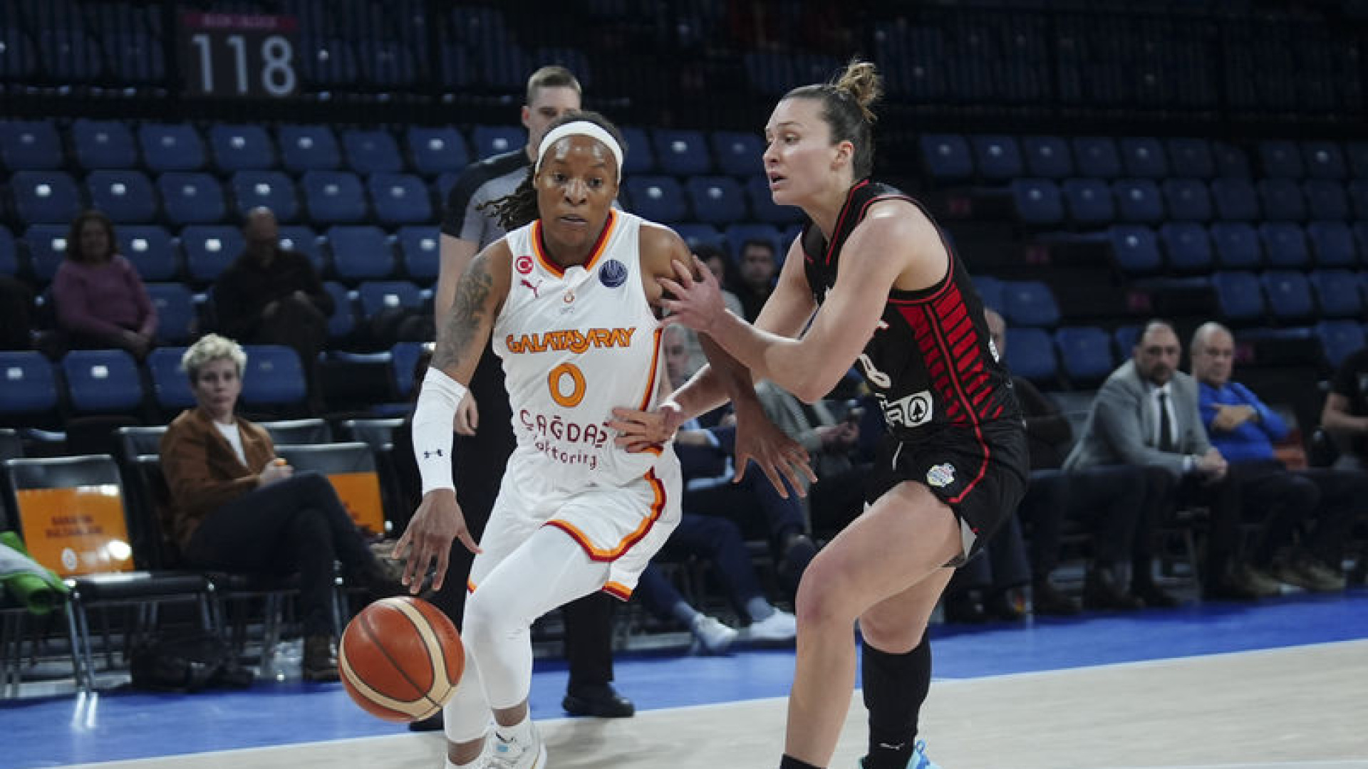 Galatasaray Çağdaş Faktoring, Spar Girona'yı 67-57 Mağlup Ederek Altılı Final'i Garantiledi