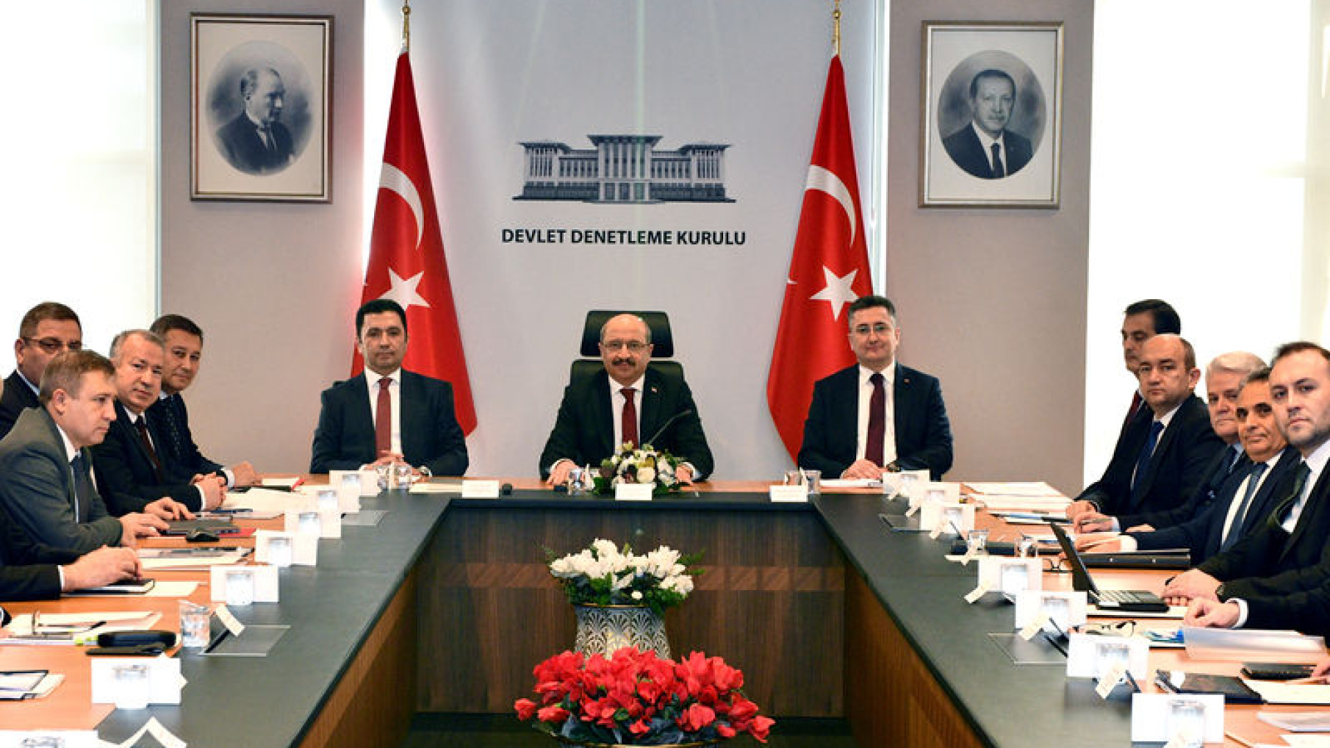 Cumhurbaşkanlığı Külliyesi'nde Denetim ve Teftiş Toplantısı Gerçekleştirildi