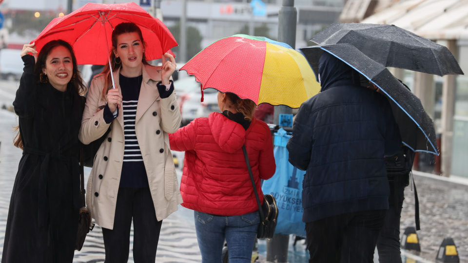 Marmara, Ege ve Akdeniz için sağanak ve lodos alarmı