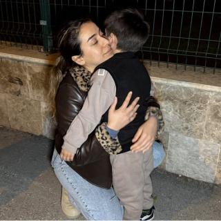 Tam 1.5 yıl sonra... Ağlatan kavuşma!