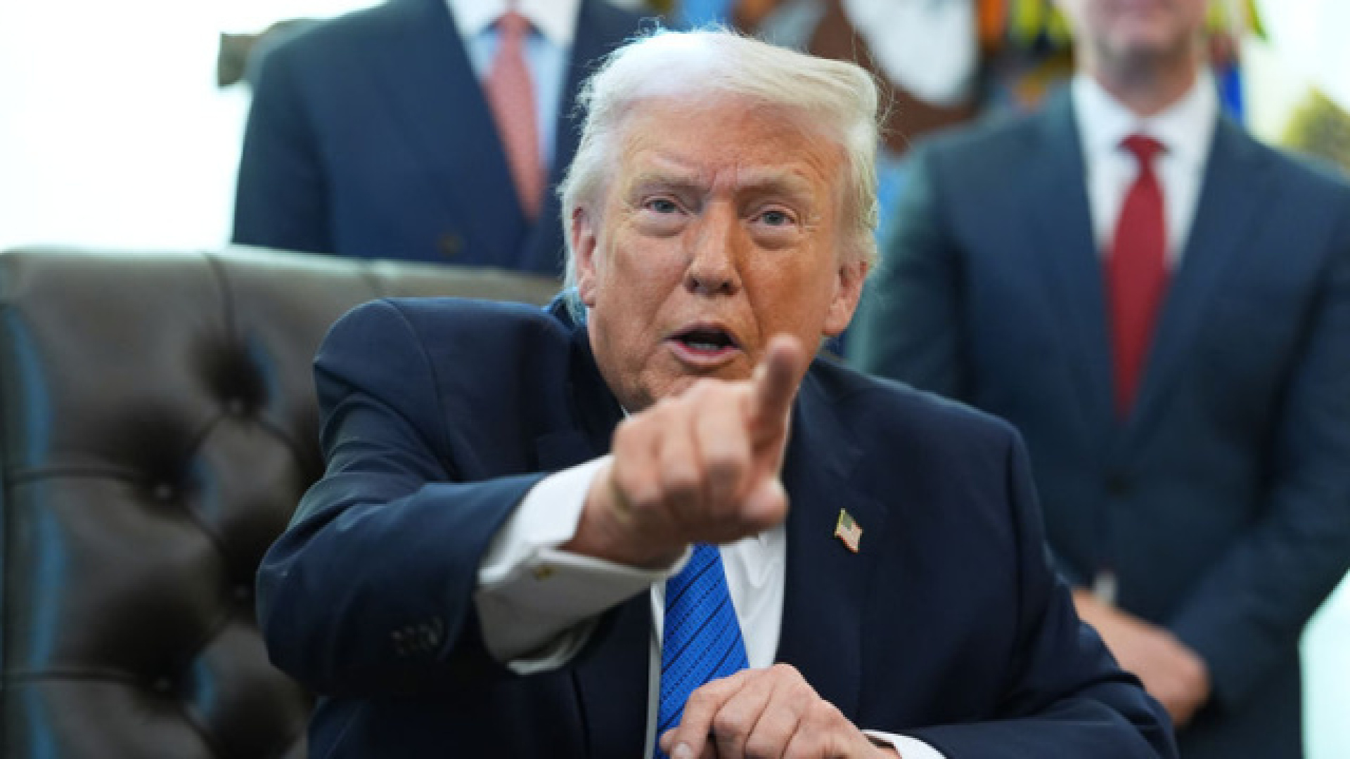 Trump Yeni Fed Adayı Warsh'ın Faiz İndiriminden Yana Olduğunu Açıkladı