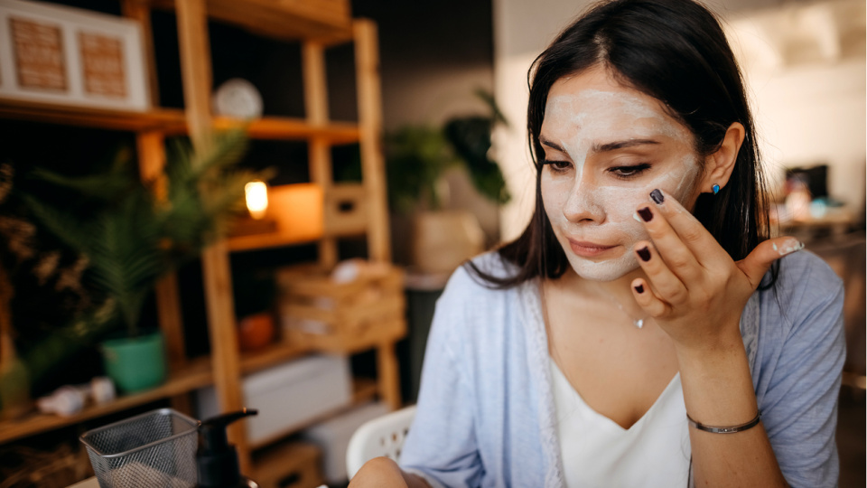 Sivilceli Ciltler İçin Maske Önerileri