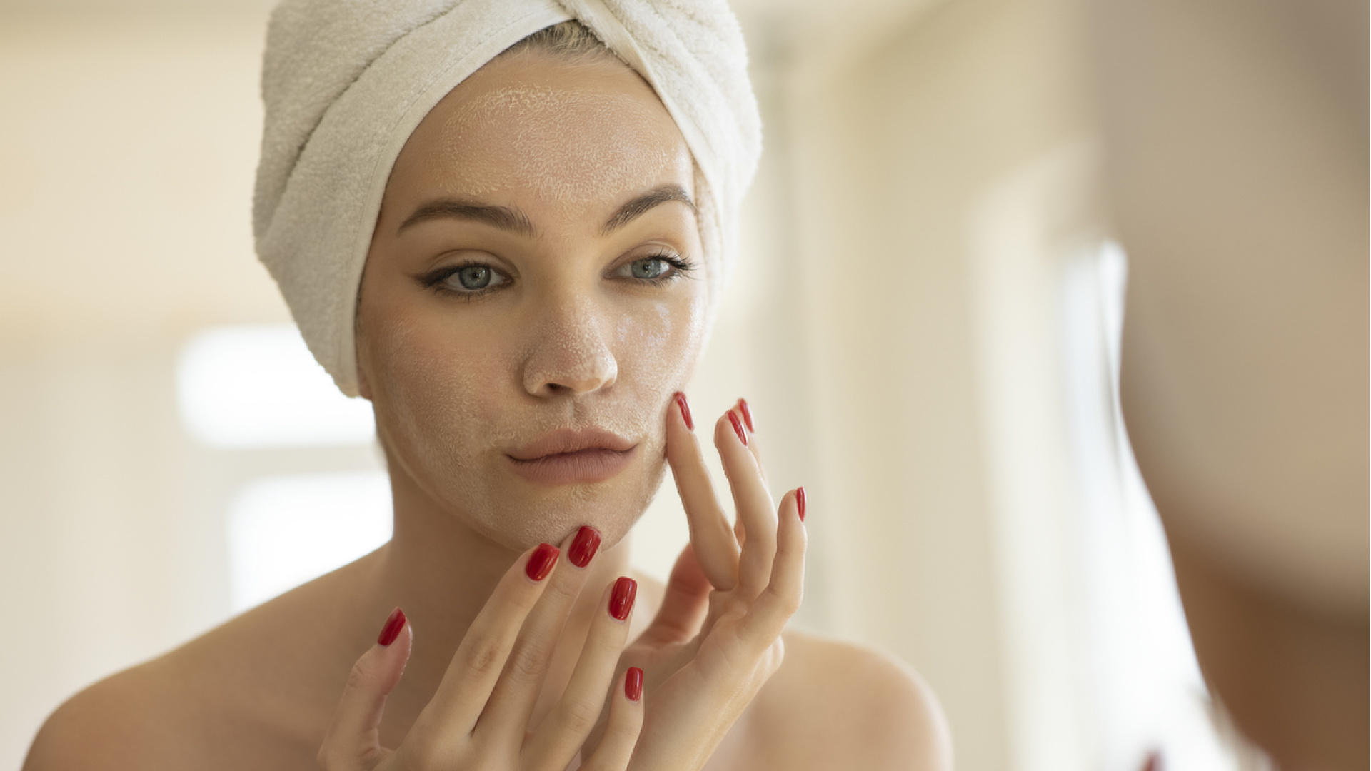 Cilt Bakımı Sırası: Cilt Bakımı Malzemeleri Hangi Sırayla Uygulanmalı?