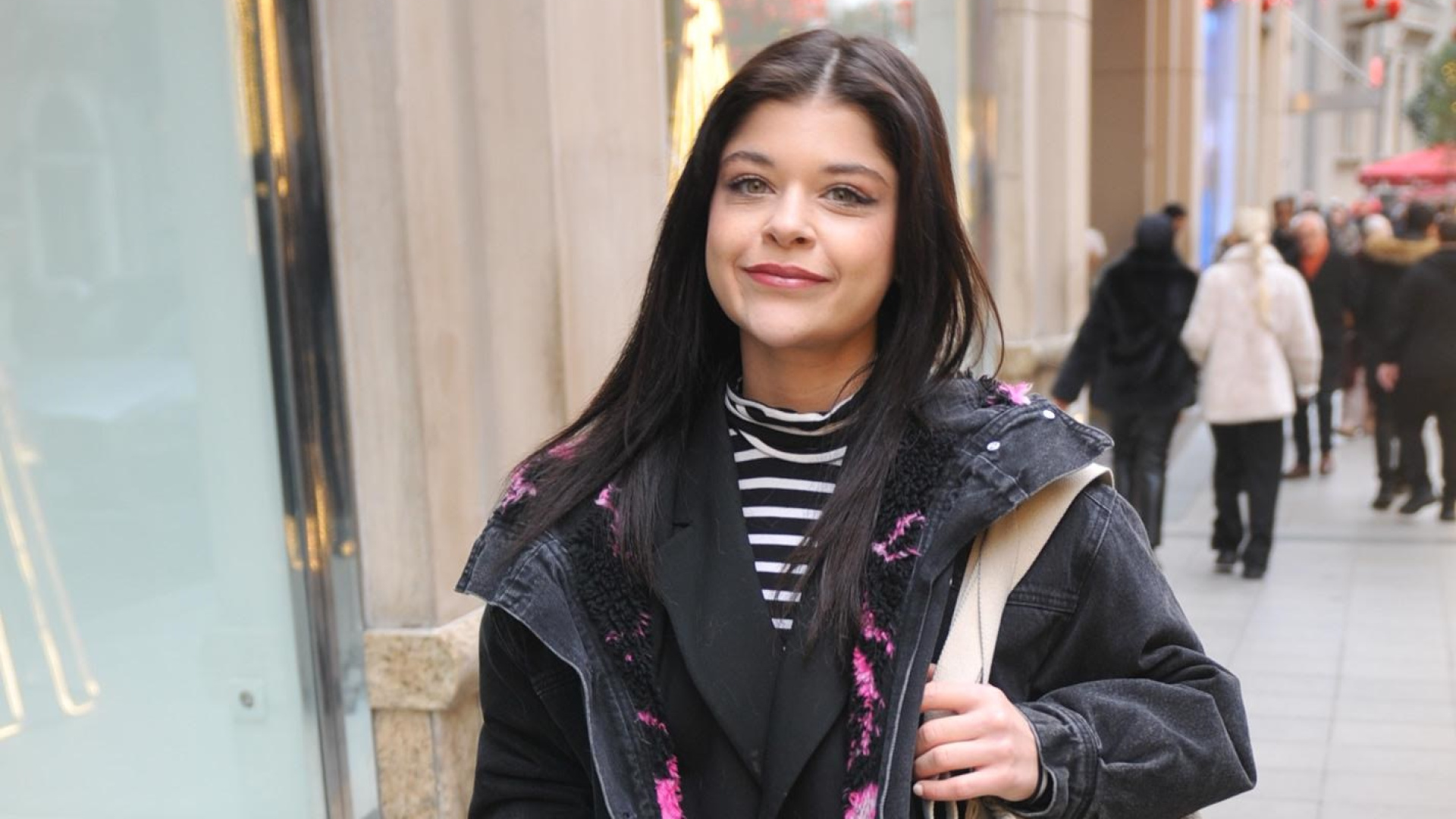 Eylül Ersöz: 'Suratsız' Yorumlarına Yanıt Verdi, 'Beni Yanlış Tanıyorsunuz' Dedi