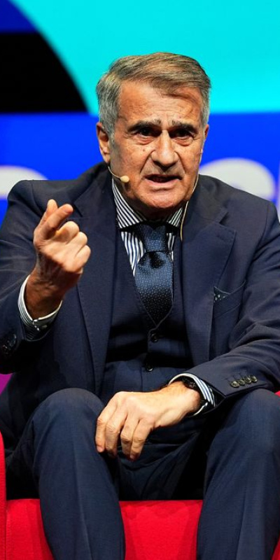 "G.Saray-F.Bahçe rekabeti iki takıma da zarar veriyor"