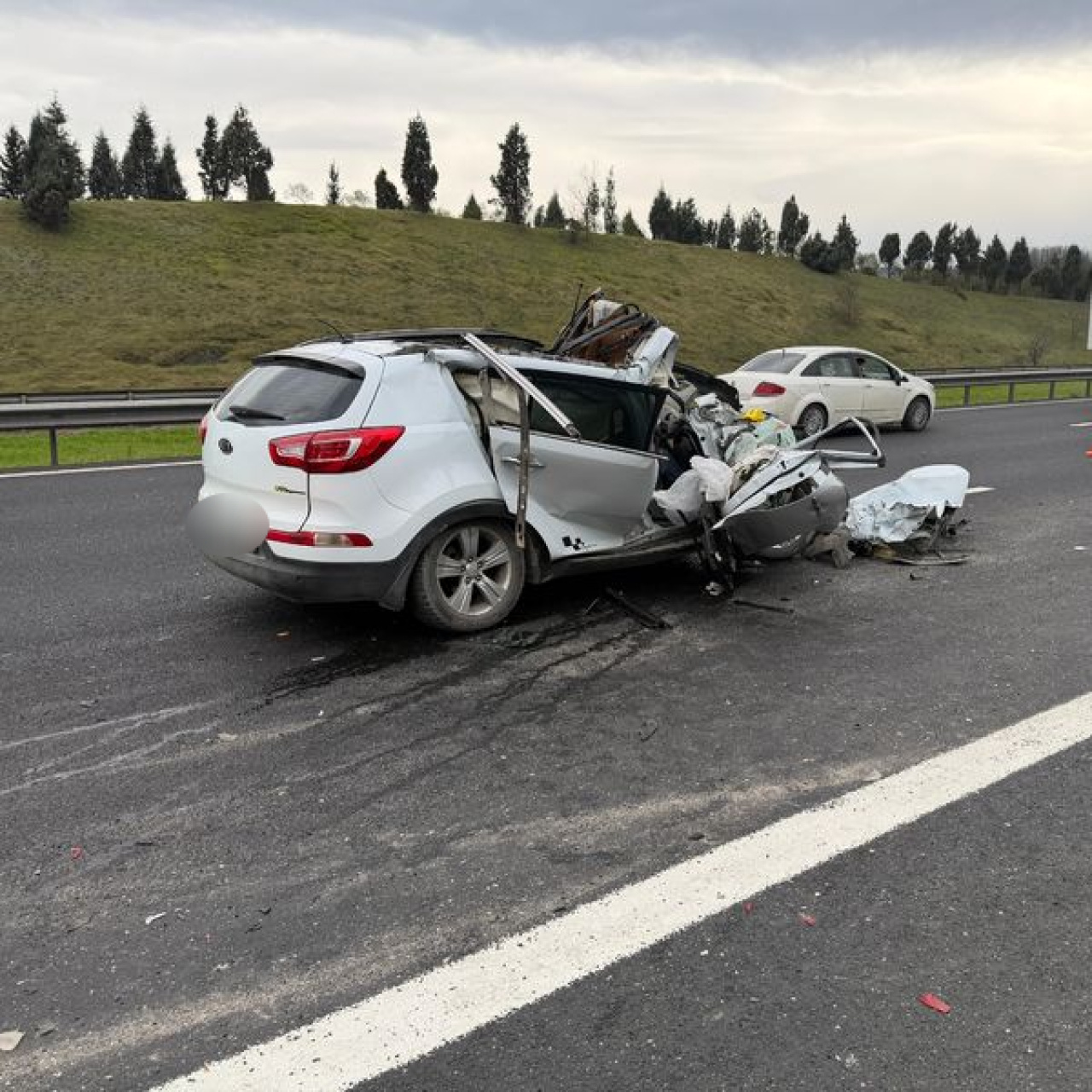 TEM'de feci kaza! 1 ölü 1 yaralı