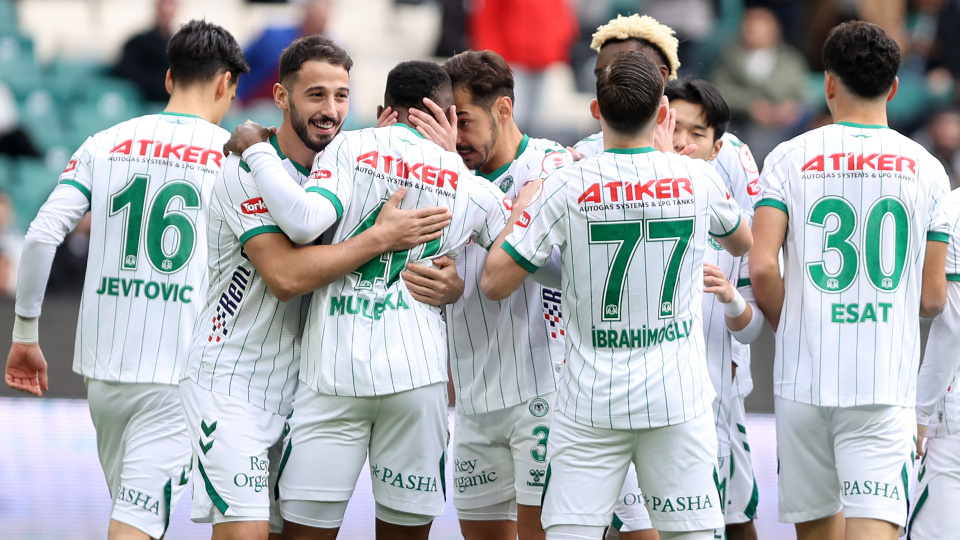 Konyaspor'dan kupada gol şov!