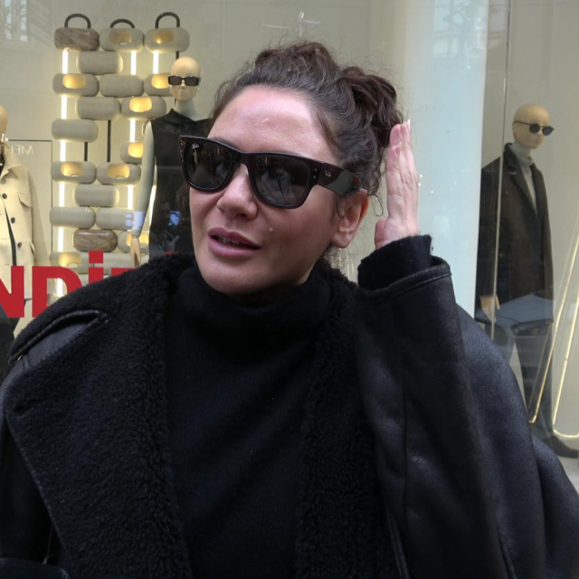 "Teoman sevgilim değil"