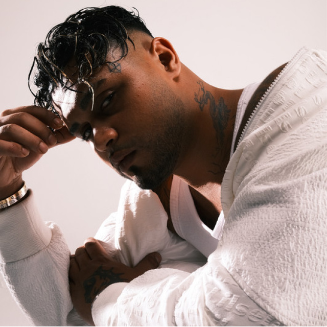 Konser gelirini depremzedelere bağışlayacak