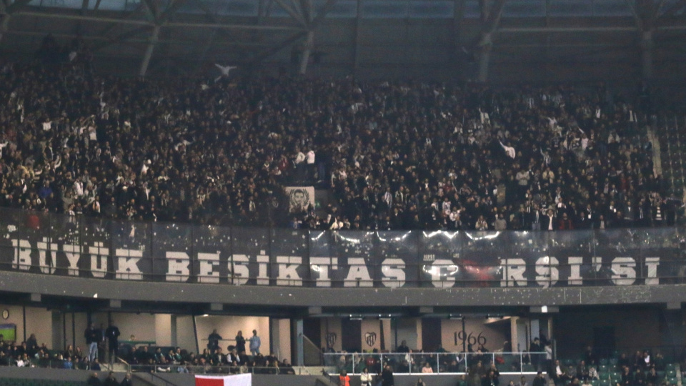 Beşiktaş gözaltına alınan taraftarlar için devrede!