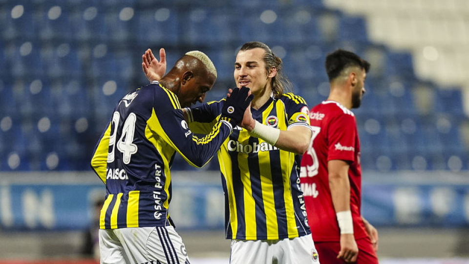 "Takım arkadaşlarımı tebrik ederim"