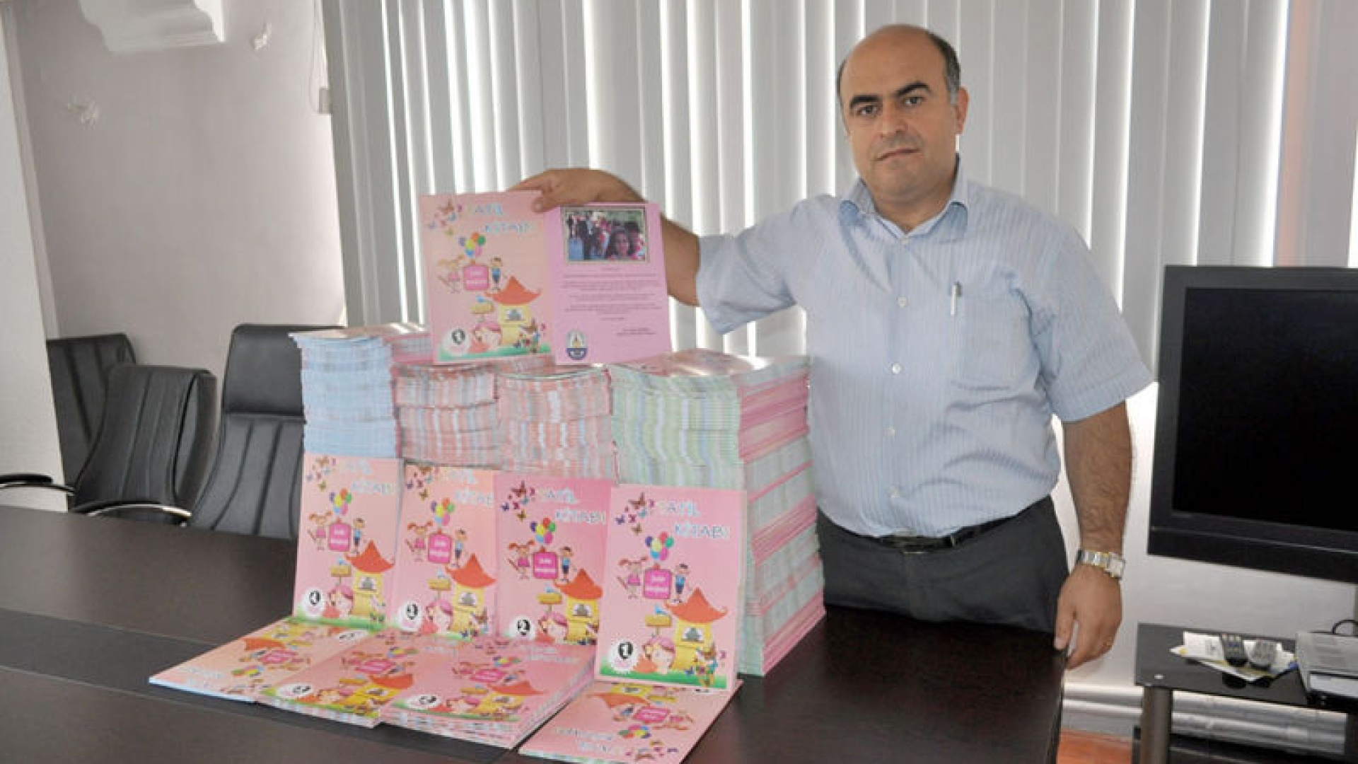 Hatay'da Acı Olay: Eski Belediye Başkanı, Oğlunun Baltalı Saldırısında Hayatını Kaybetti