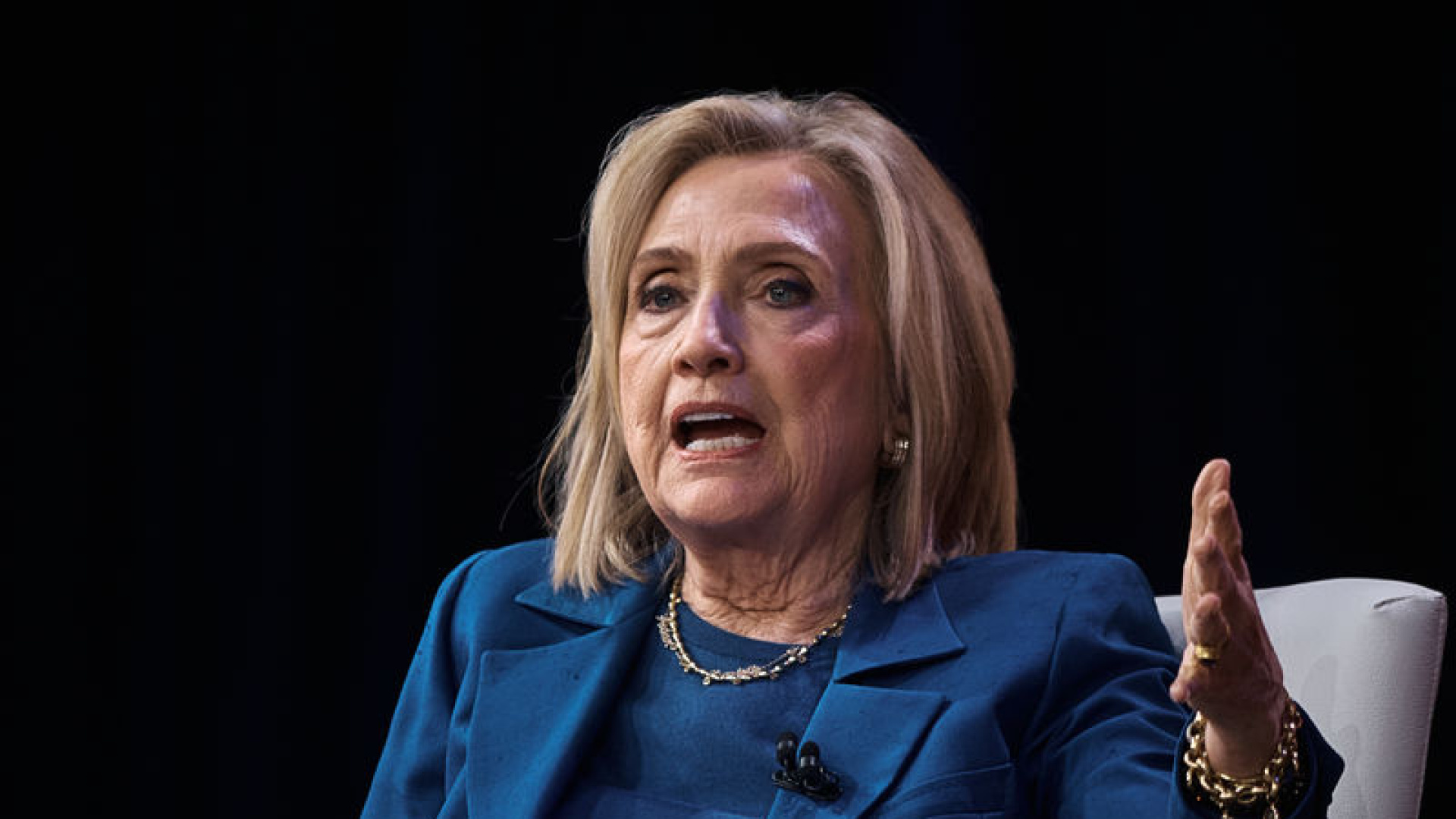 Eski ABD Dışişleri Bakanı Hillary Clinton'dan, Epstein soruşturması öncesinde açık oturum çağrısı | Dış Haberler