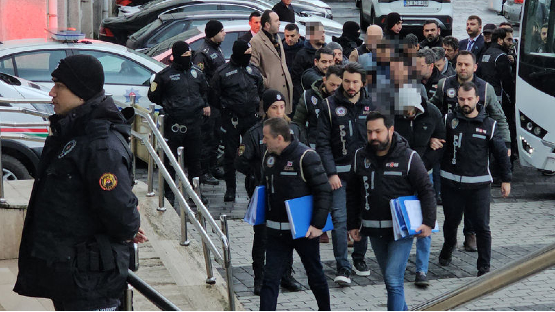 Zonguldak'ta Araç Muayene Skandalı: Kusurlu Araçlar Para Karşılığı Geçirildi, 13 Gözaltı