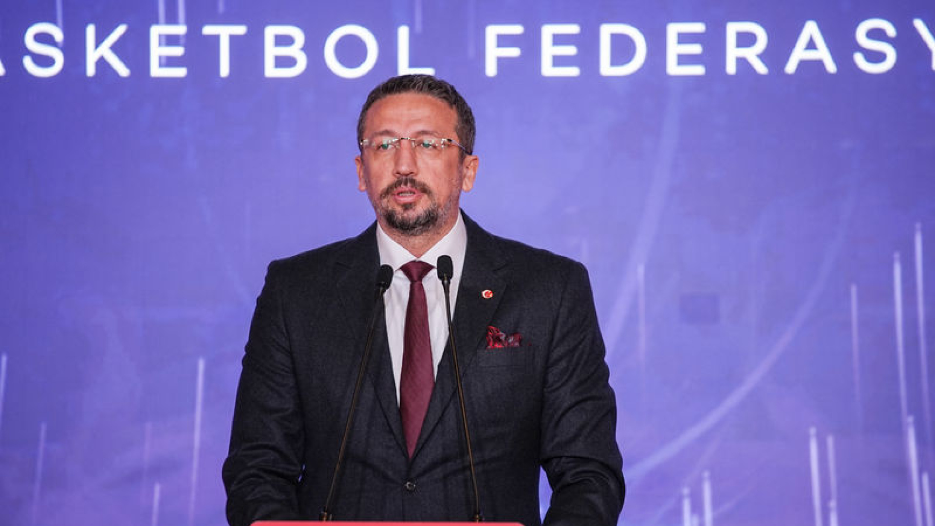 Hidayet Türkoğlu'dan 6 Şubat Depremlerinin Yıldönümünde Anlamlı Mesaj