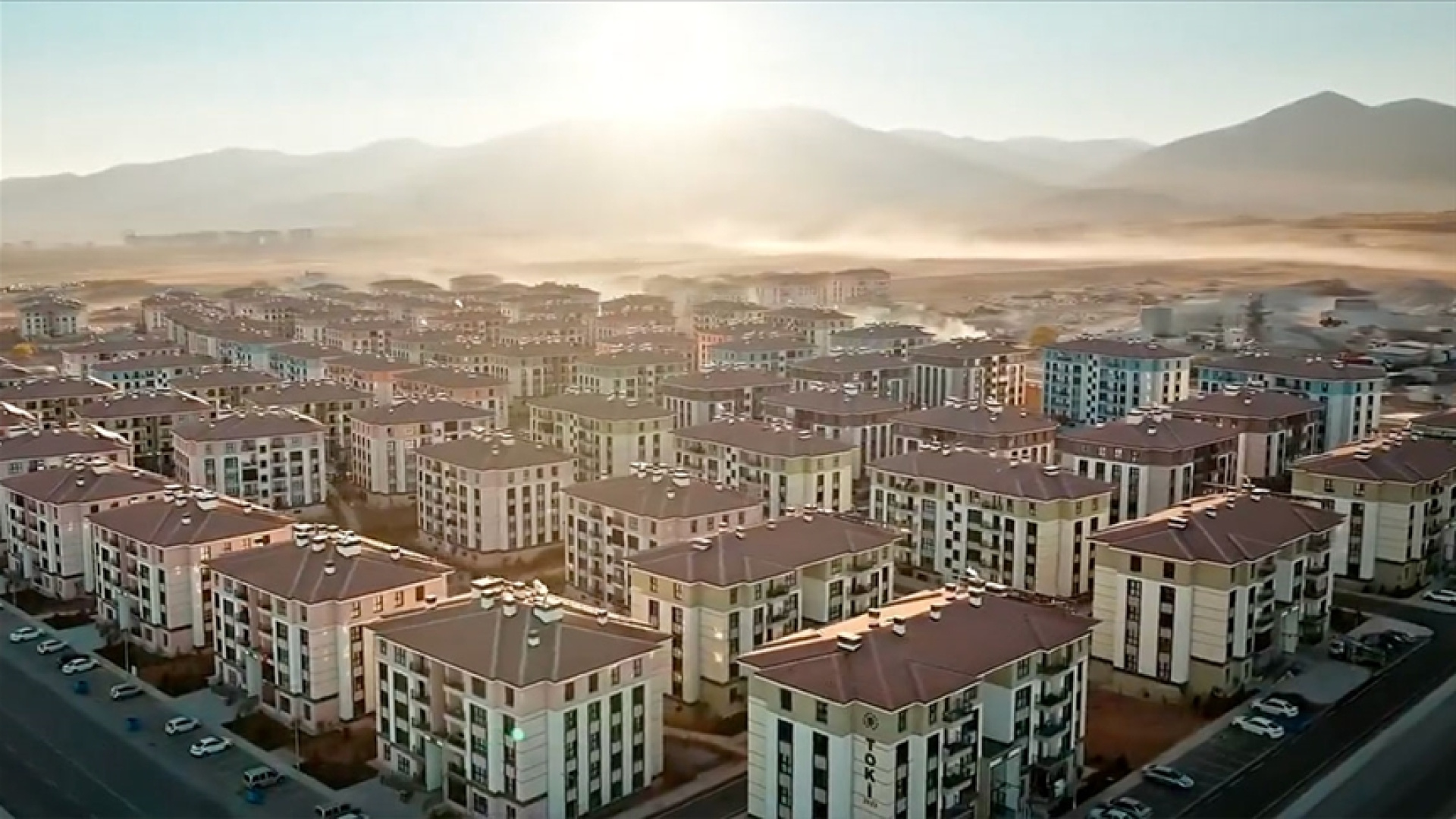 6 Şubat sonrası yeniden inşa: Deprem bölgesinde 455 bin bağımsız bölüm tamamlandı - Emlak Haberleri