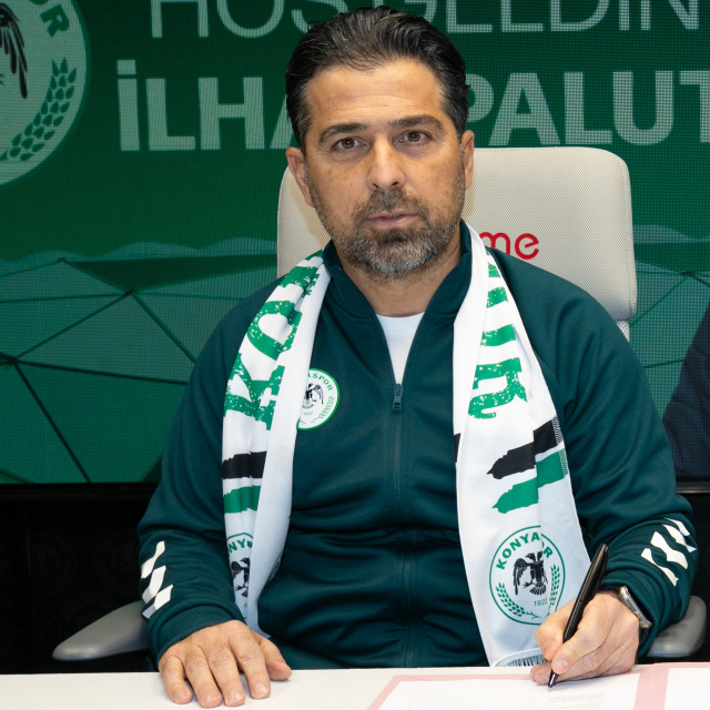 İlhan Palut resmen Konyaspor'da!