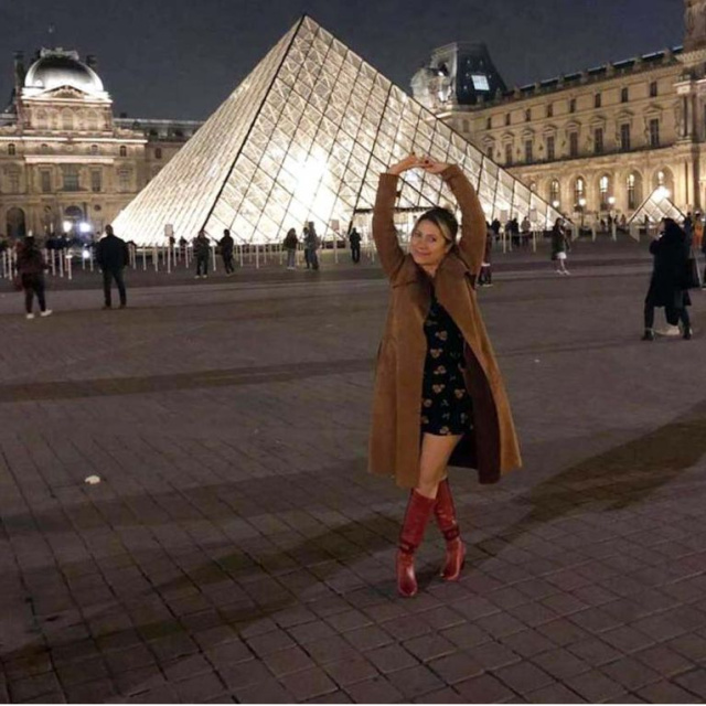 Sezay, balkondan düşüp öldü! Karar çıktı!