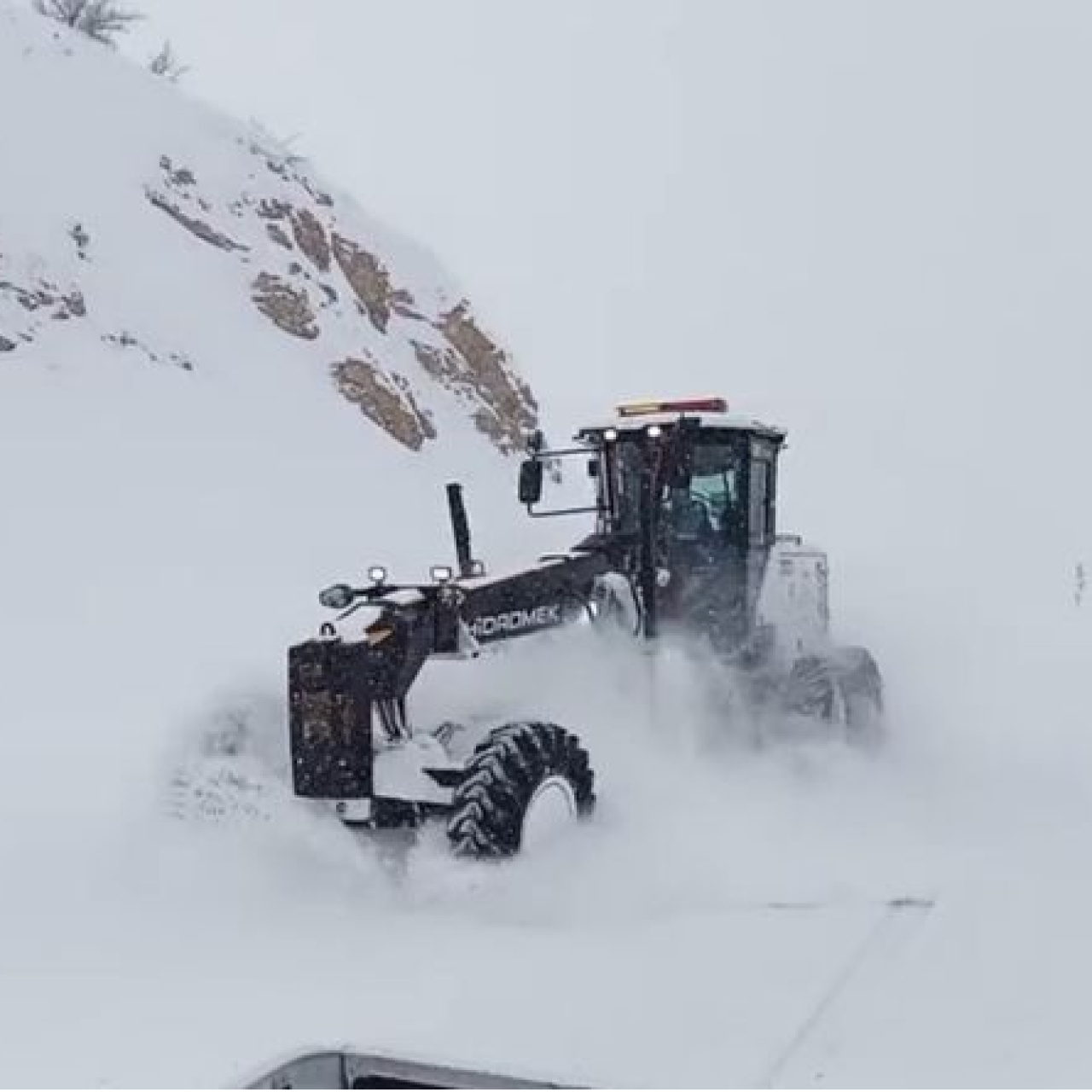 Kayseri-Malatya yolu kapandı!