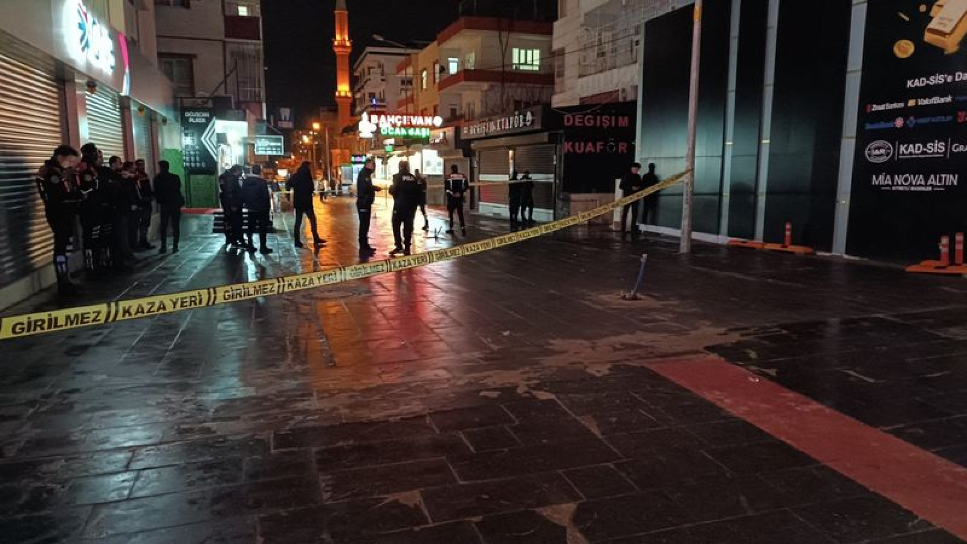 Batman'da 33 Yaşındaki Kadın Evinde Ölü Bulundu: Polis Soruşturma Başlattı