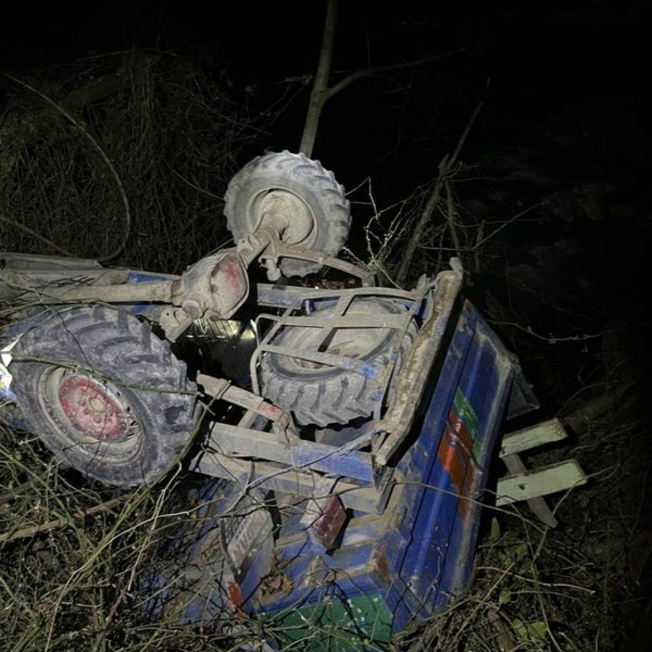Samsun'da tarım aracı devrildi: 1 ölü