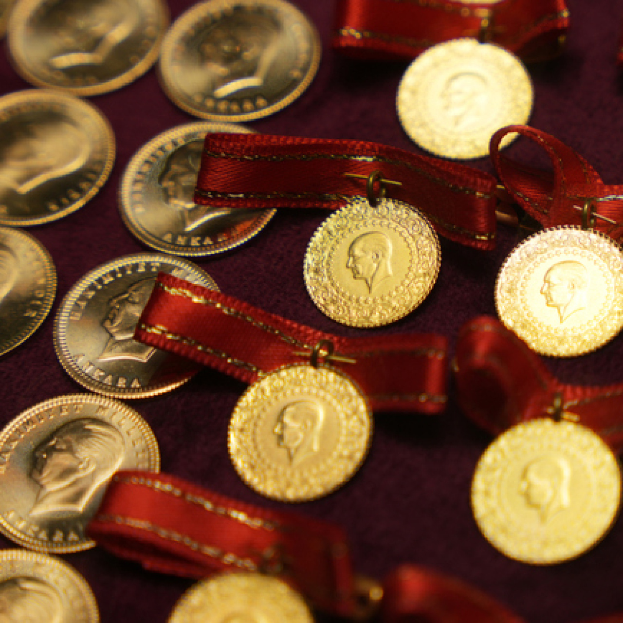 Altın fiyatları hafta sonu yükselişte!