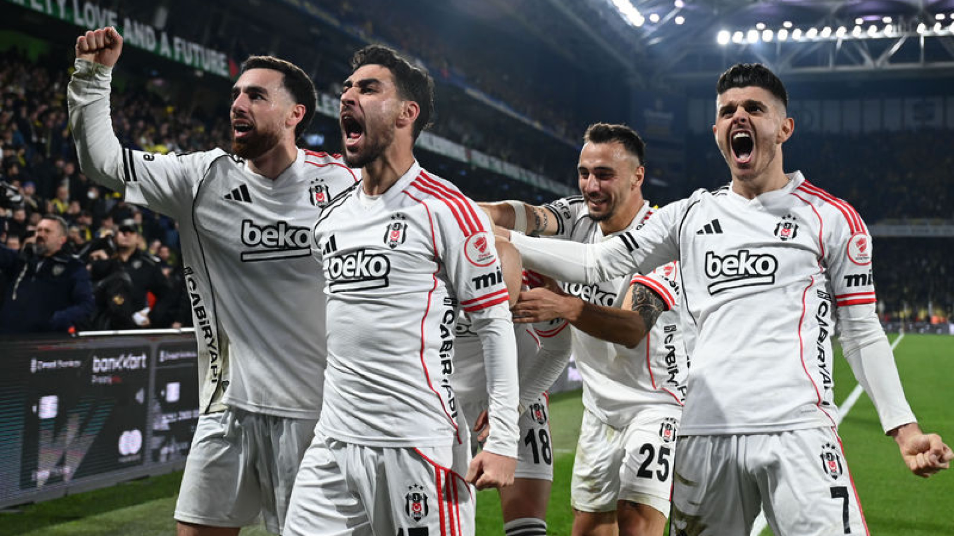 Yenilenen Beşiktaş, Alanyaspor karşısında - Beşiktaş Haberleri