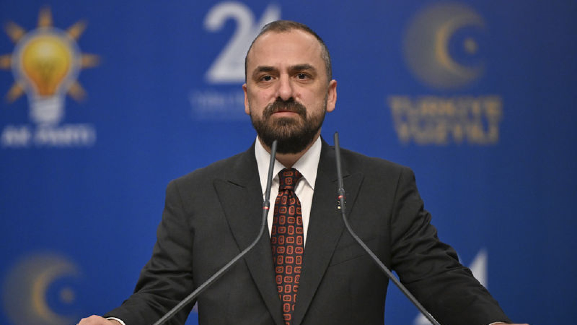 AK Partili Acar'dan CHP'ye Sert Tepki: 'Siyasi Cambazlık Yapanlar Bilmelidir'