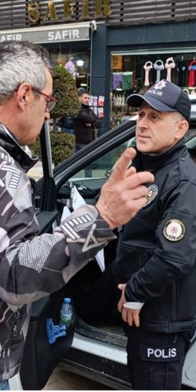 Bulduğu parayı polise teslim etti