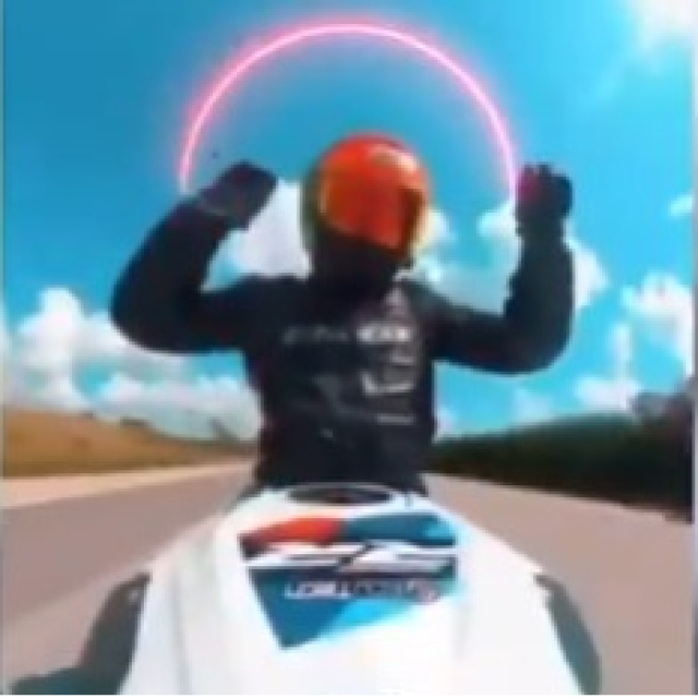 324 km/s hız yapan motosikletli yakalandı