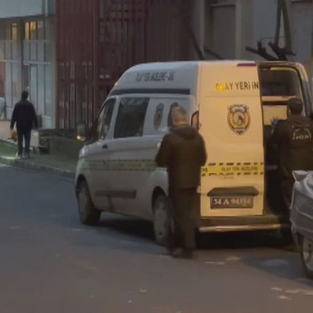 Sancaktepe'de silahlı çatışma! Yaralılar var