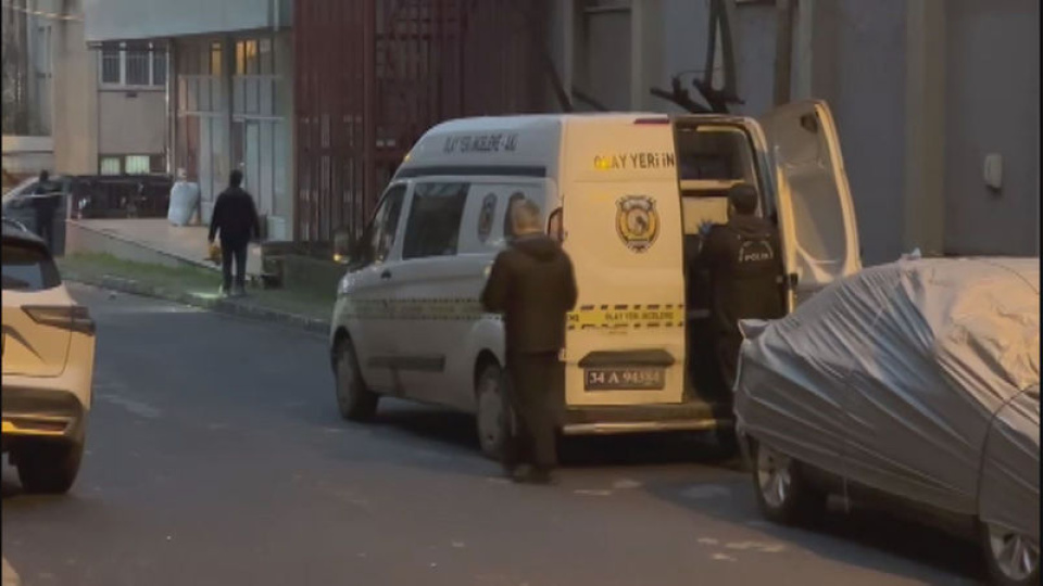 Sancaktepe'de silahlı çatışma! Yaralılar var