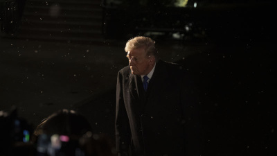 Trump Obama videosu için özür dilemeyecek