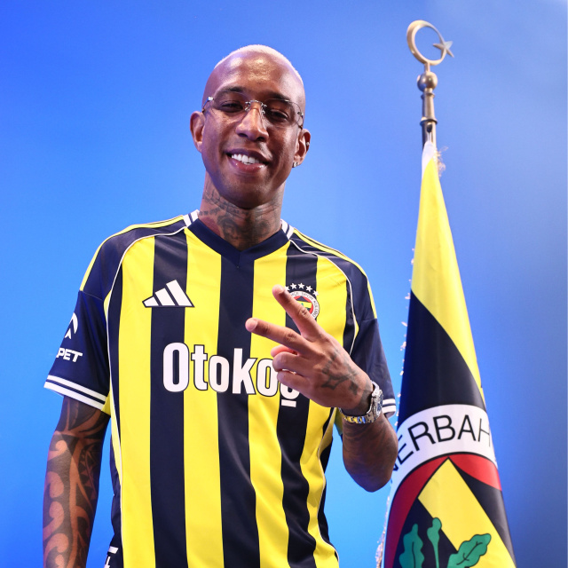 Fenerbahçe, Anderson Talisca ile nikah tazeledi!